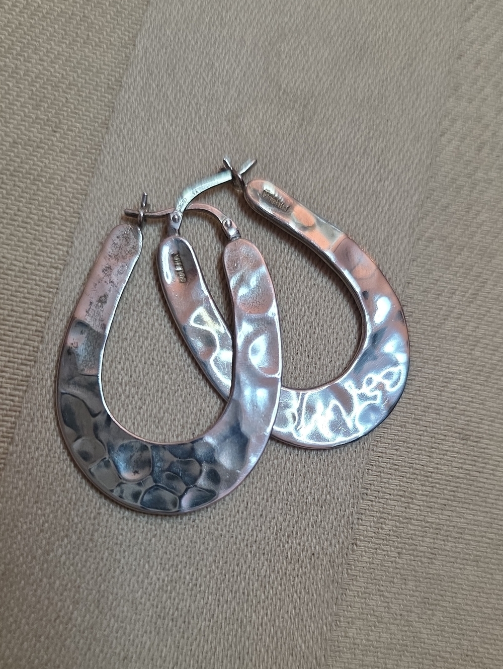 FINOLA HUGHES Designer Sterling silver hammered earrings 6.19 Grams